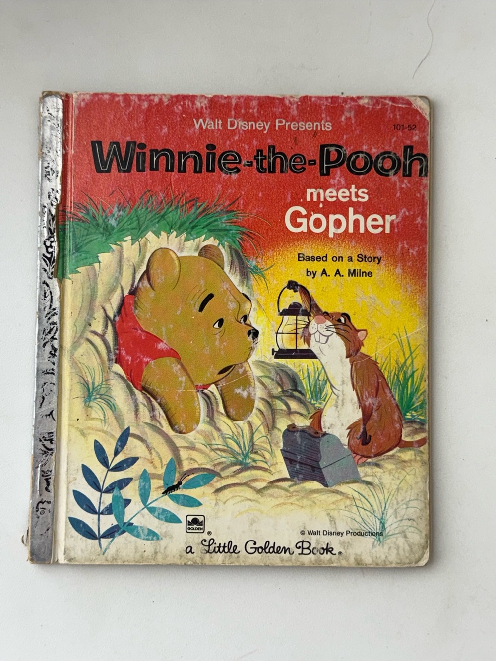 Vintage 1965 Disney Winnie The Pooh Meets Gopher Little Golden Book